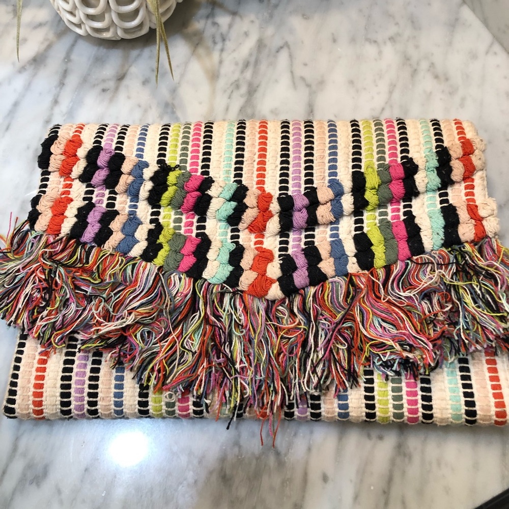 Stella and Dot Taj clutch